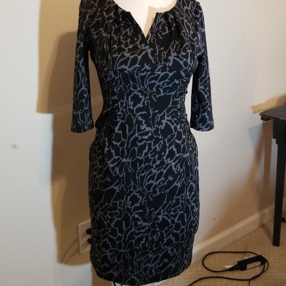 Adrianna Papell Dresses & Skirts - Adrianna Papell petite